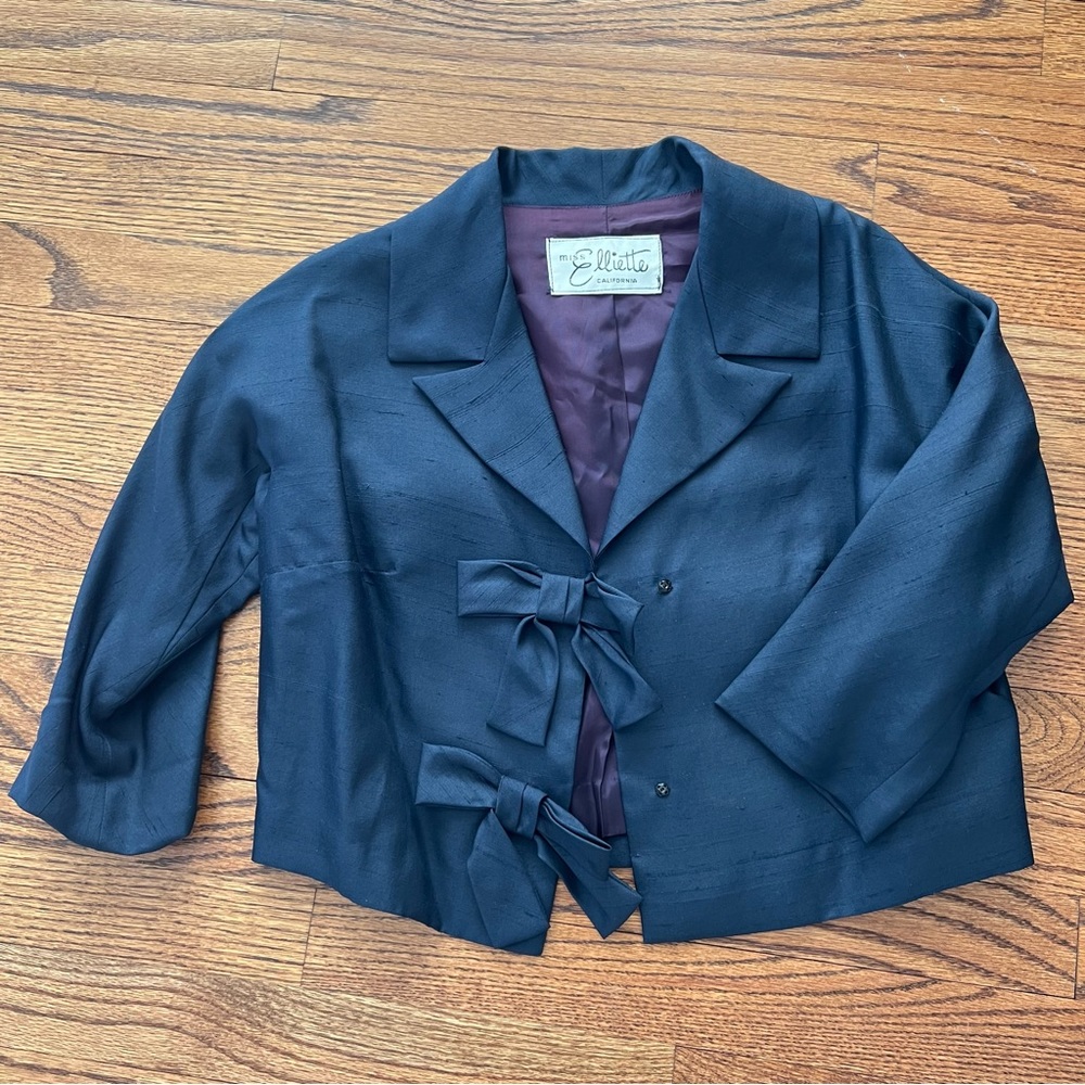 Vintage silk crop jacket. So cute! Navy blue size small. Perfect condition